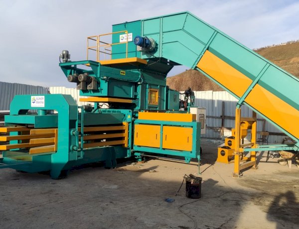 Горизонтальный пресс для тюков